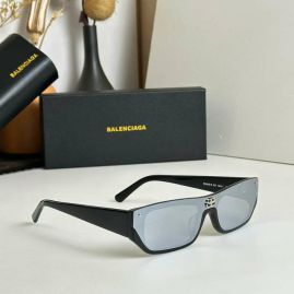 Picture of Balenciga Sunglasses _SKUfw54026917fw